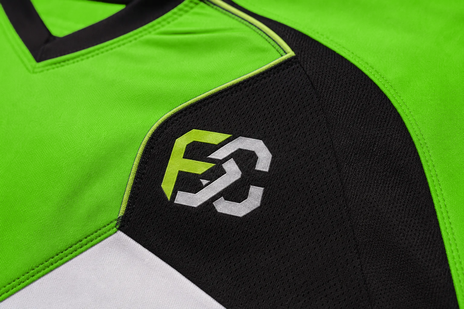 Low-profile seams for Custom Field Hockey Teamwear